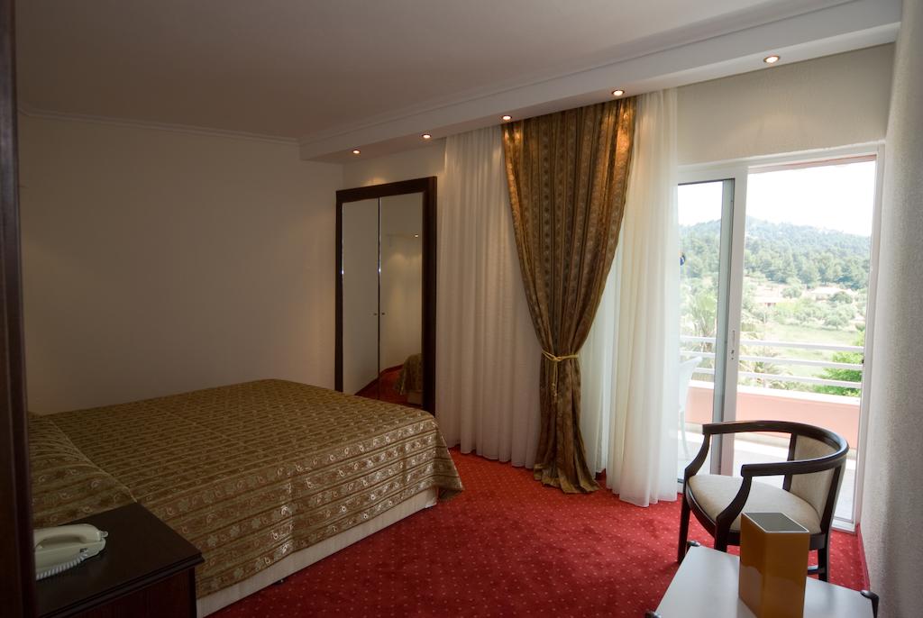 Горящие туры в отель Mendi Hotel Кассандра