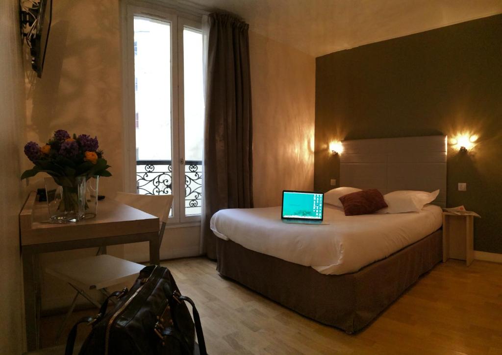 Wakacje hotelowe Paris Legendre Paryż