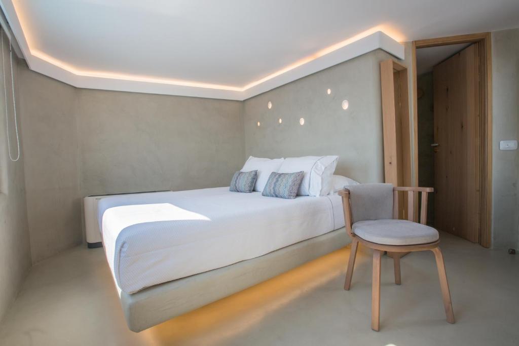 Chic Hotel Santorini цена
