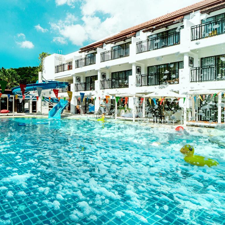 Holiday Inn Resort Phuket Karon Beach (ex. Destination Resorts Phuket Karon), 4