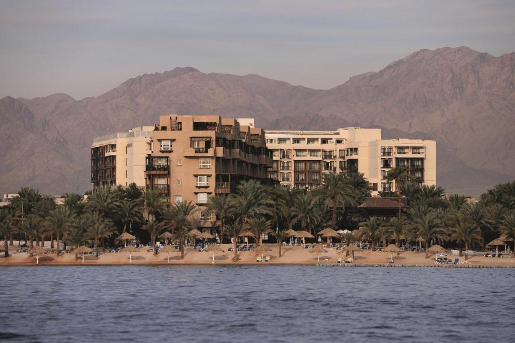Фото готелю Movenpick Aqaba Resort