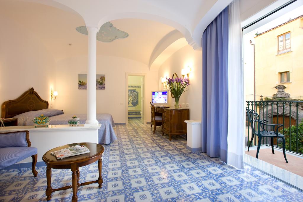 Grand Hotel La Favorita, Zatoka Neapolitańska, zdjęcia z wakacje