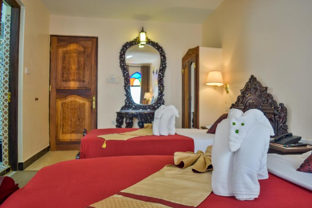 Tembo Palace Hotel Танзания цены