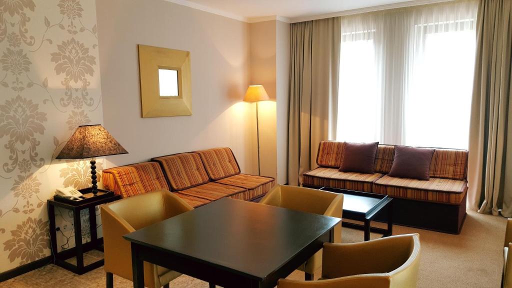 Отель, Бургас, Болгария, Sandapart Royal Beach Apartments
