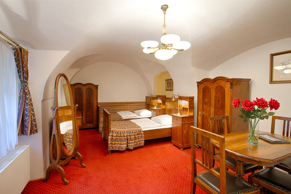 Waldstein  Hotel, Praga ceny