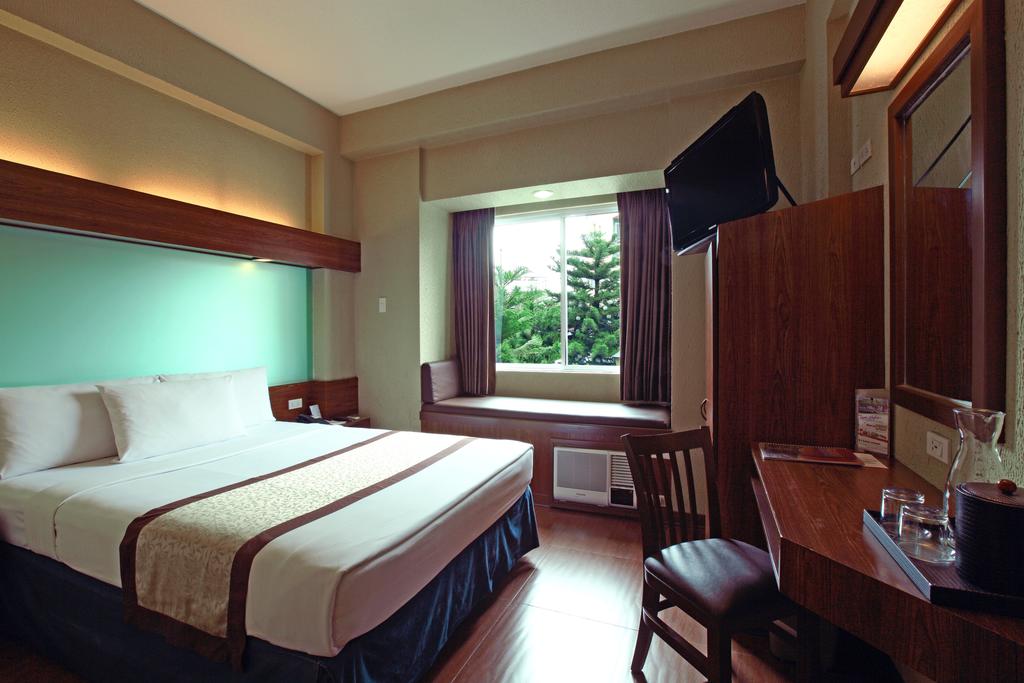 Филиппины Microtel Inn & Suites Baguio