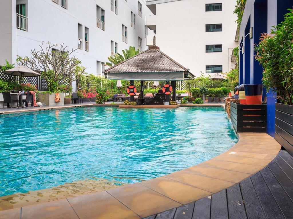 Тури в готель Sunbeam Hotel Pattaya (Ex.Eastin Hotel)