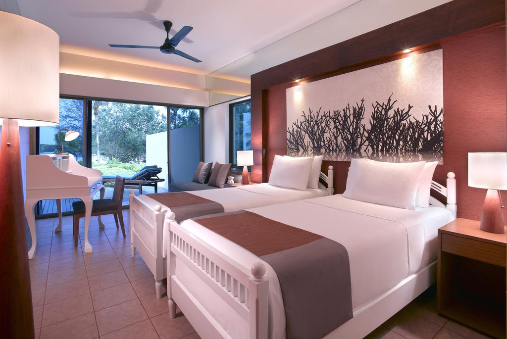 Отдых в отеле Angsana Resort & Spa Бинтан (остров)
