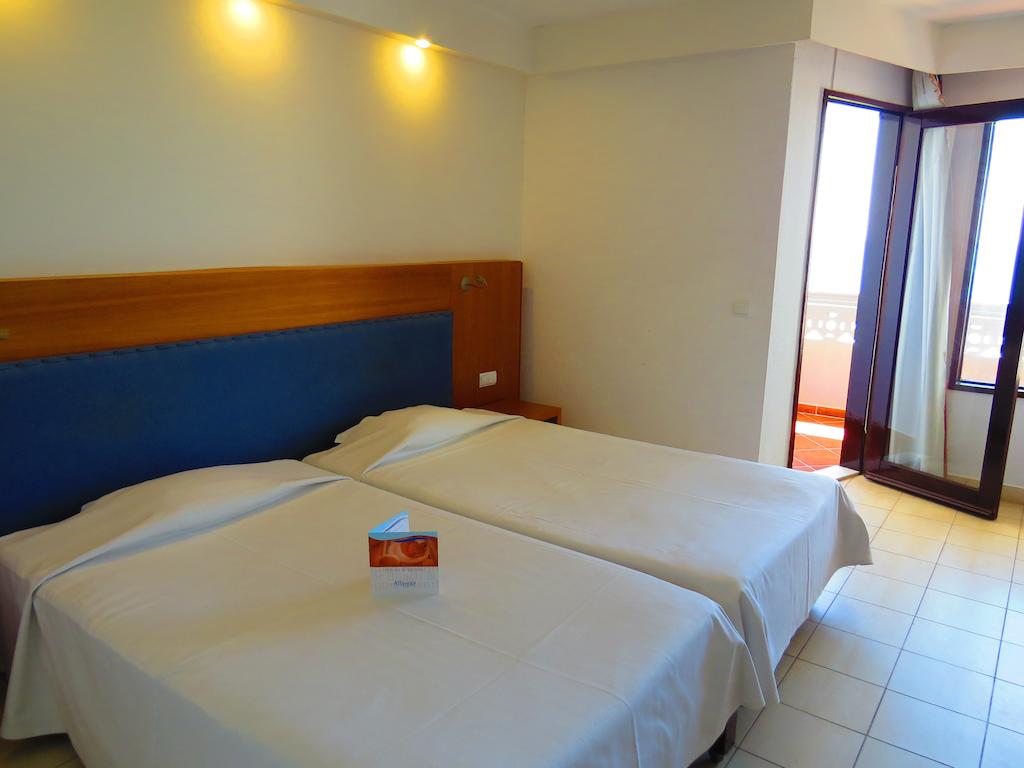 Hotel reviews Alfamar Beach & Sport Resort