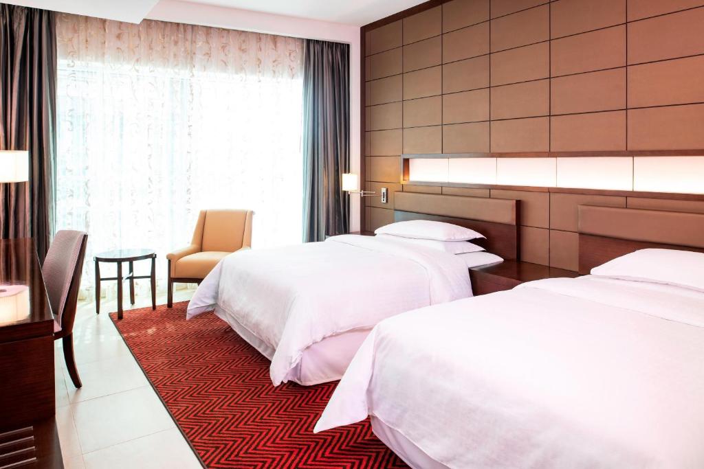 Four Points by Sheraton Sharjah, Шарджа