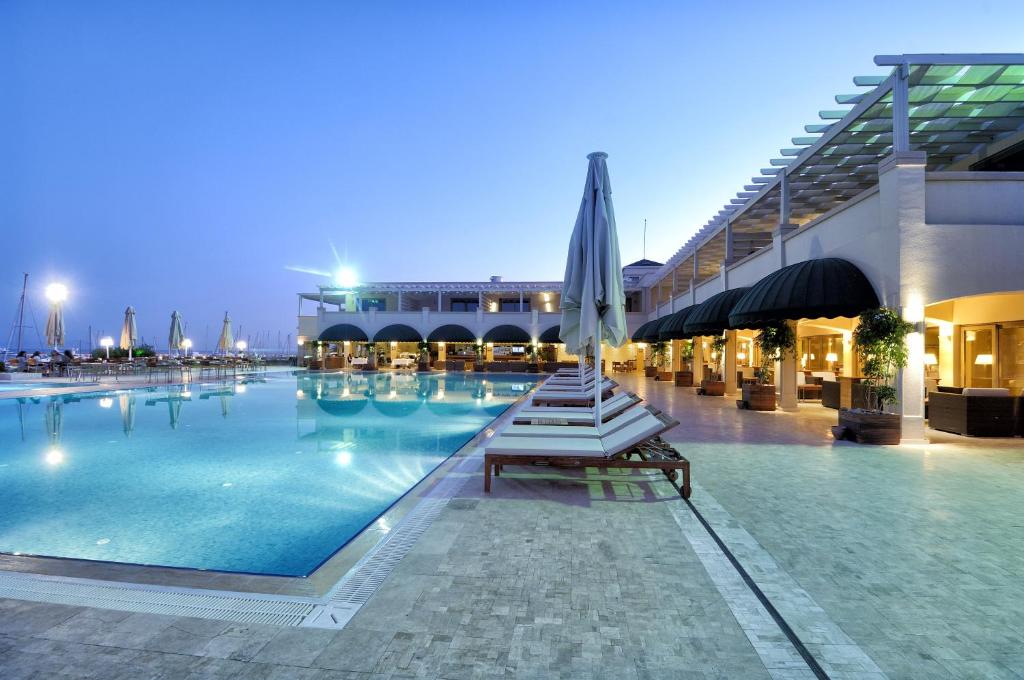 Didim Yacht Club Hotel фото и отзывы
