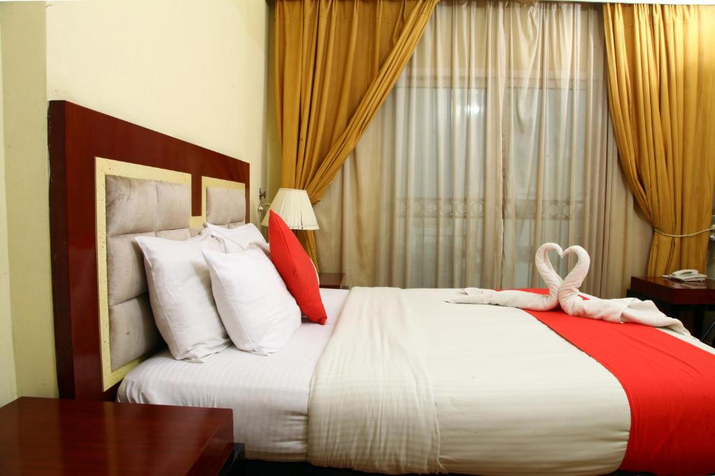 Горящие туры в отель Ruwi Hotel Apartments Шарджа