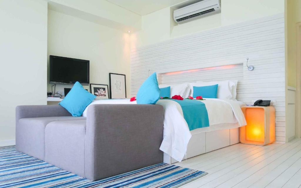 Отдых в отеле Holiday Inn Kandooma Resort Южный Мале Атолл Мальдивы