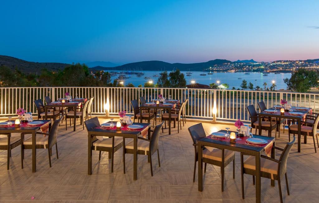 Горящие туры в отель Bodrum Beach Resort Бодрум Турция