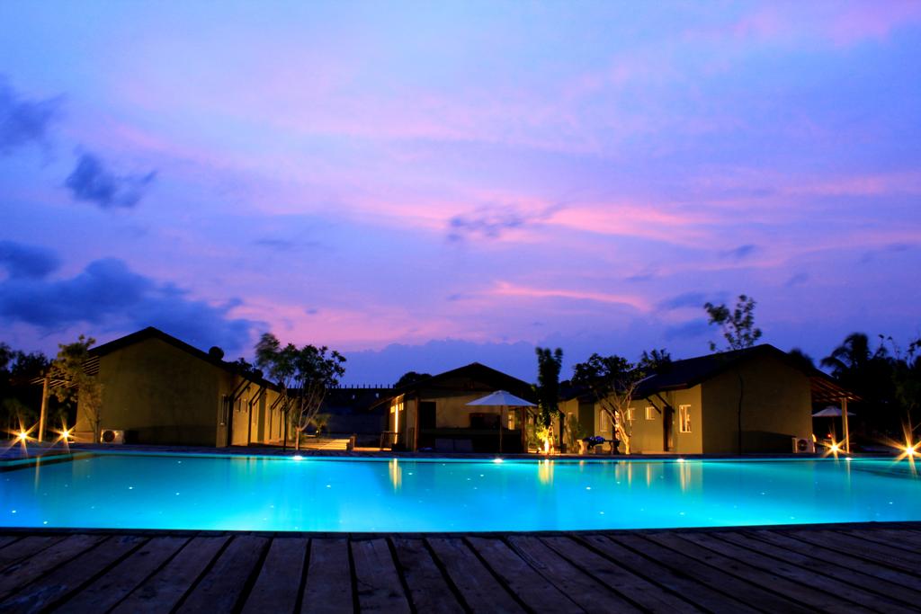 Отдых в отеле Amethyst Resort Пасикуда Шри-Ланка