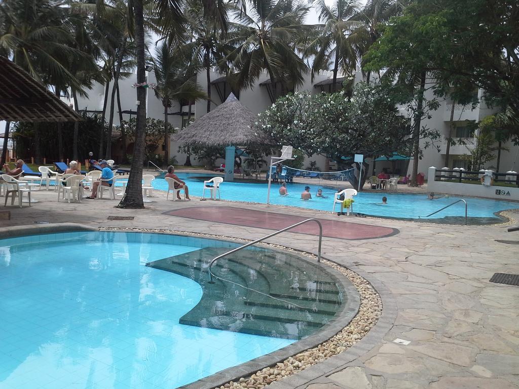 Bamburi Beach Hotel, Кения, Момбаса, туры, фото и отзывы
