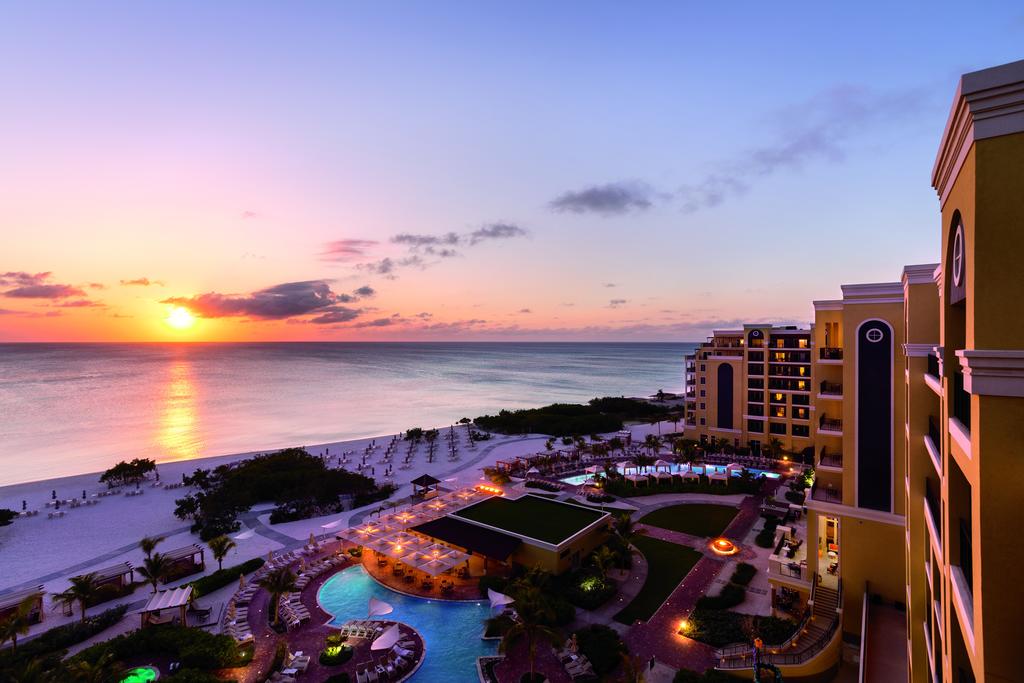 The Ritz-Carlton Aruba, фотограції туристів