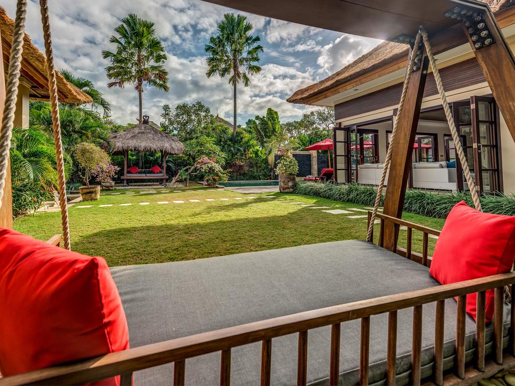 The Residence Seminyak Индонезия цены