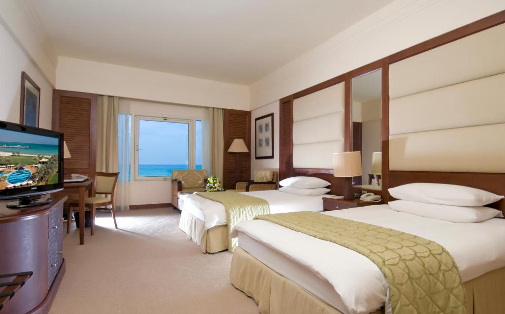 Фото готелю Danat Jebel Dhanna Resort