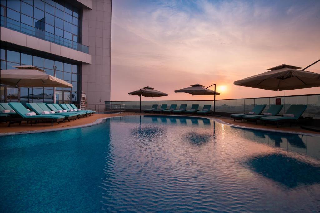 Туры в отель Millennium Place Barsha Heights Hotel