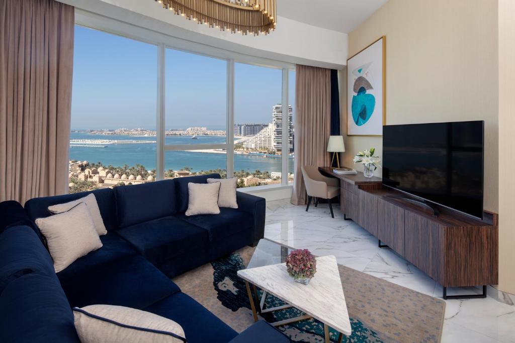 Тури в готель Avani Palm View Dubai Hotel & Suites
