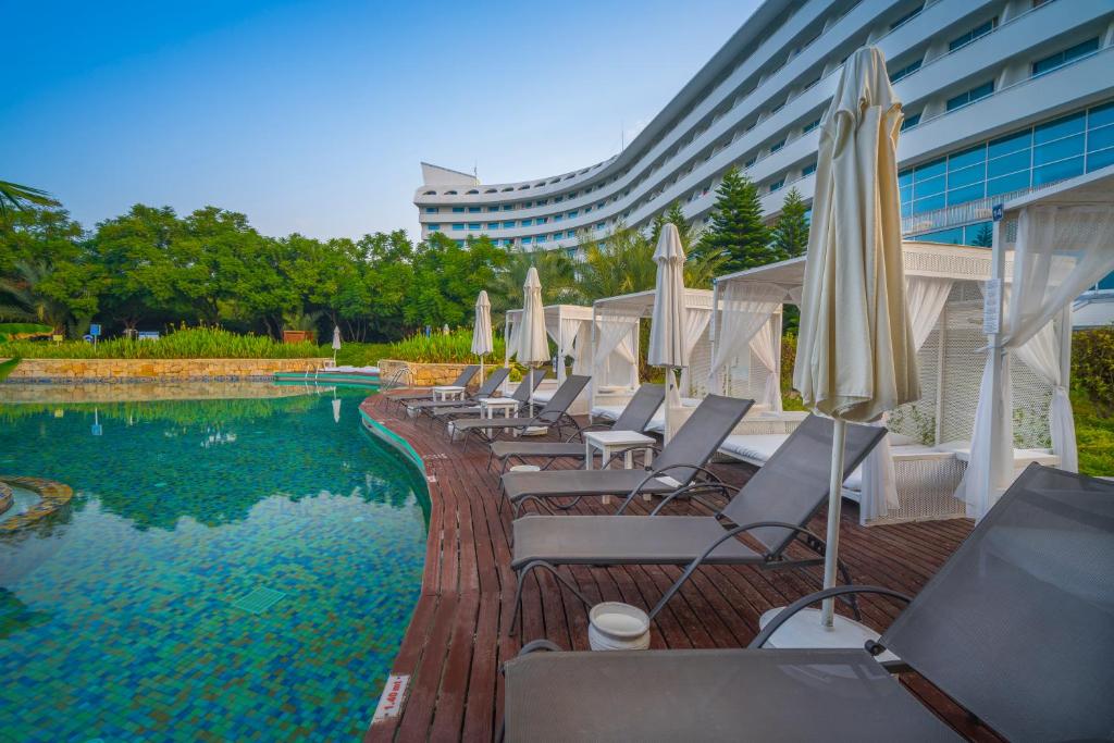Hotel prices Concorde De Luxe Resort