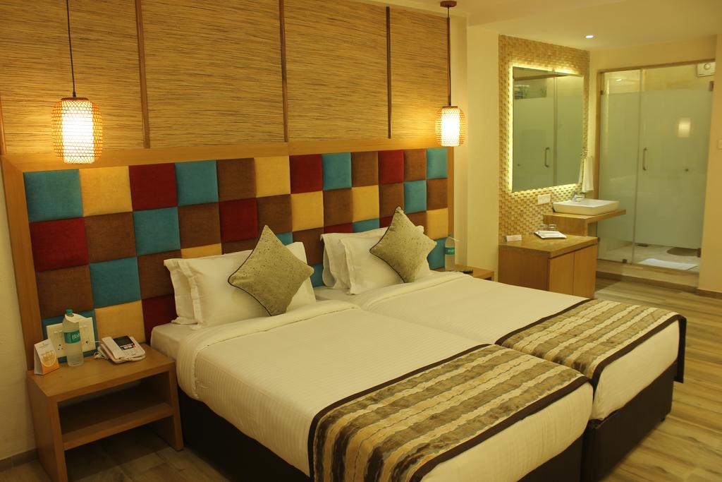 Hot tours in Hotel Ocean Park Goa Calangute