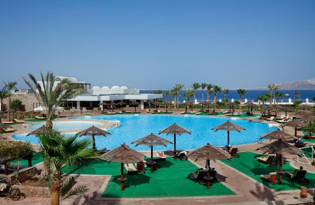 Coral Beach Rotana Resort Montazah, Египет, Шарм-эль-Шейх, туры, фото и отзывы