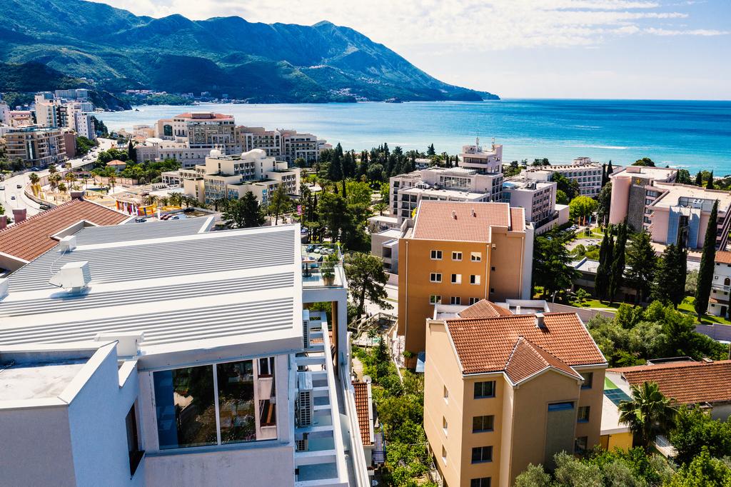 Hotel rest Lusso Mare Becici Montenegro