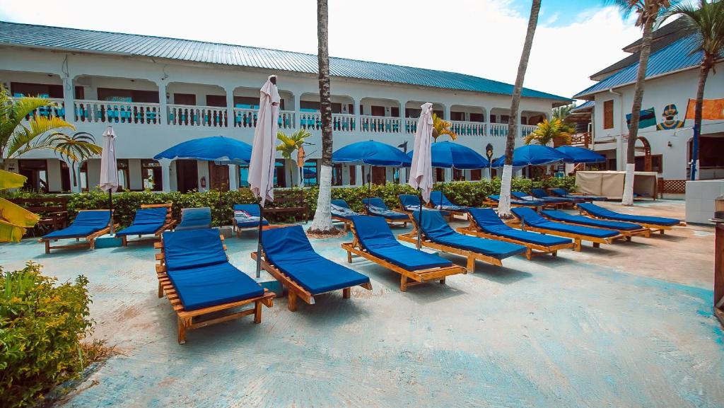 Ціни в готелі Zenobia Beach Resort (ex. Paradise Beach Bungalows, Adult Only 18+)