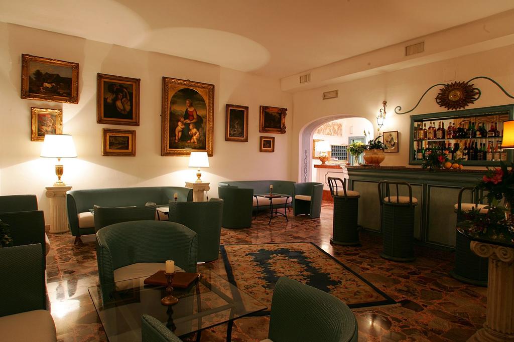 Відпочинок в готелі Lord Byron (Forio)