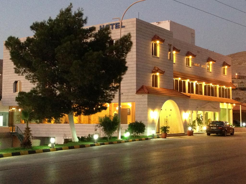 Гарячі тури в готель Al Anbat Hotel Петра