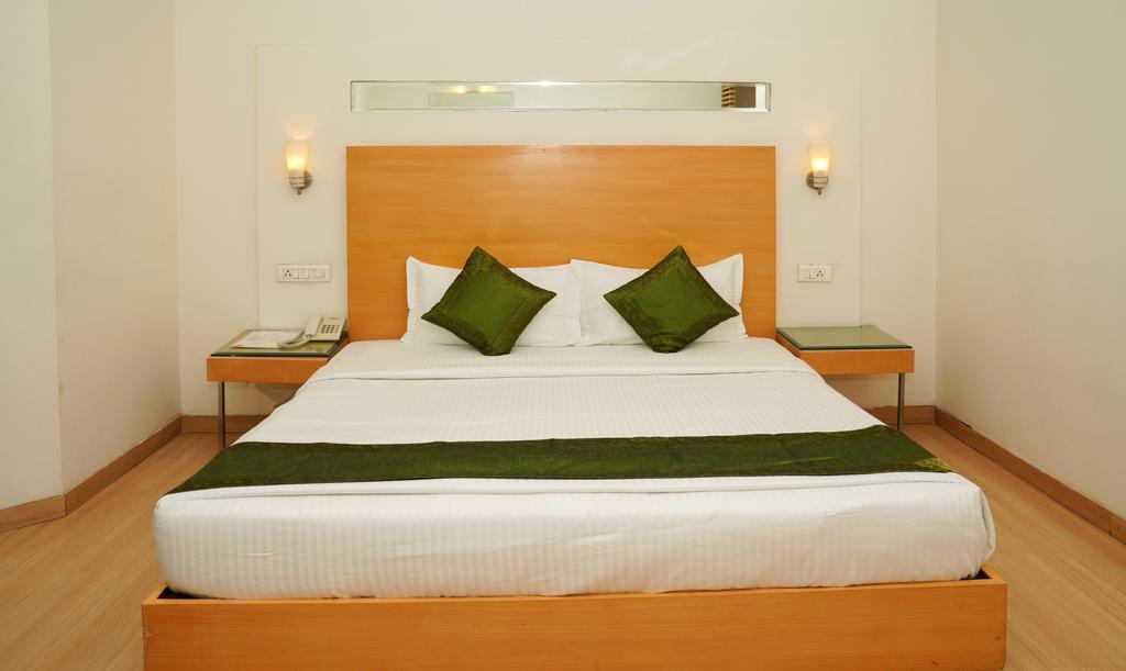 Туры в отель Oyster Suites Хайдарабад