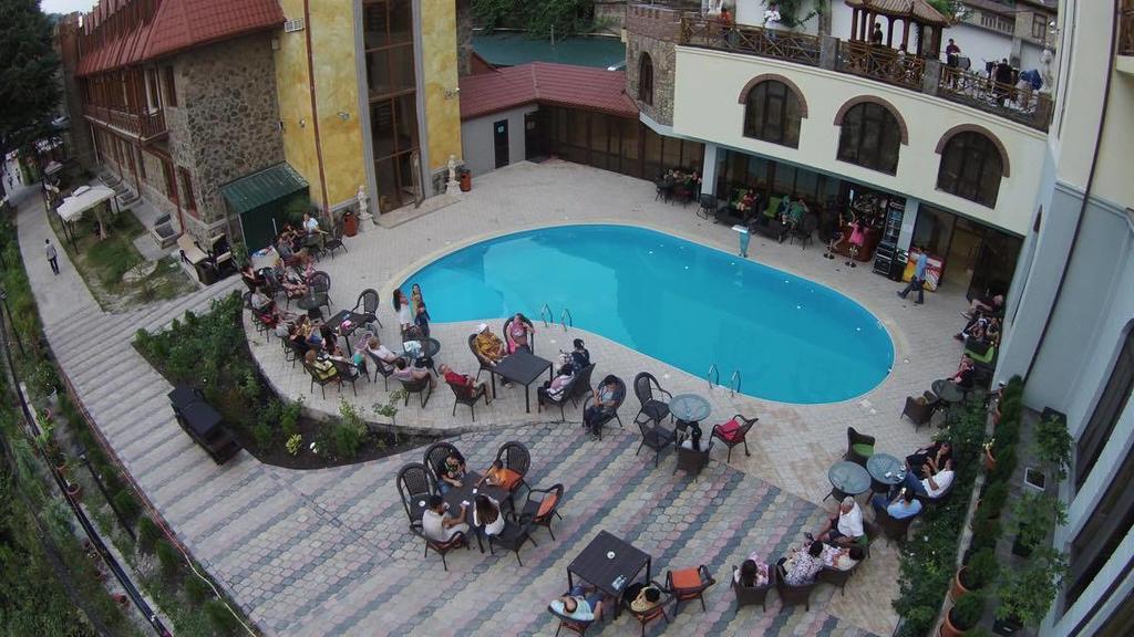 Відпочинок в готелі Borjomi Palace & Spa Боржомі Грузія