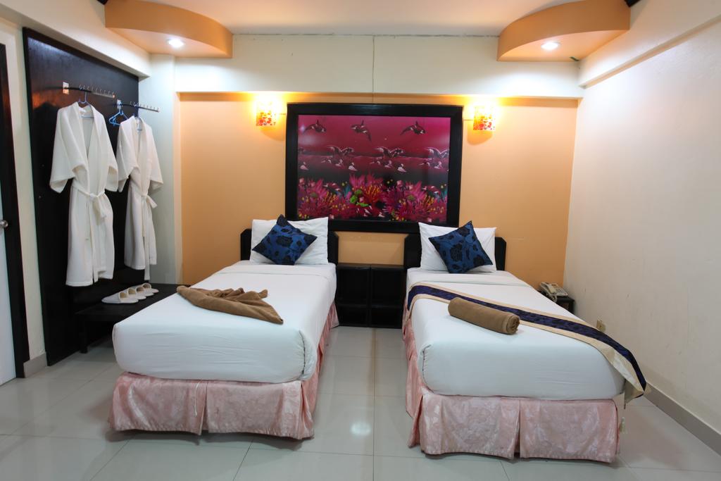Ceny hoteli Home Pattaya (ex. Monaa's Place)
