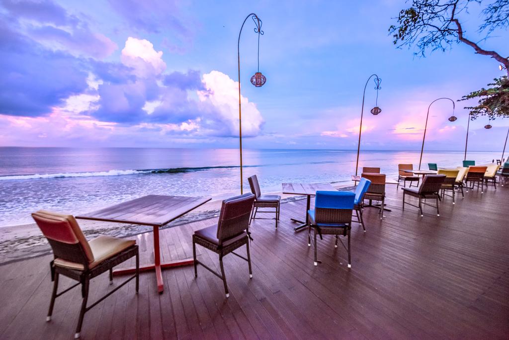 Holiday Resort Lombok цена