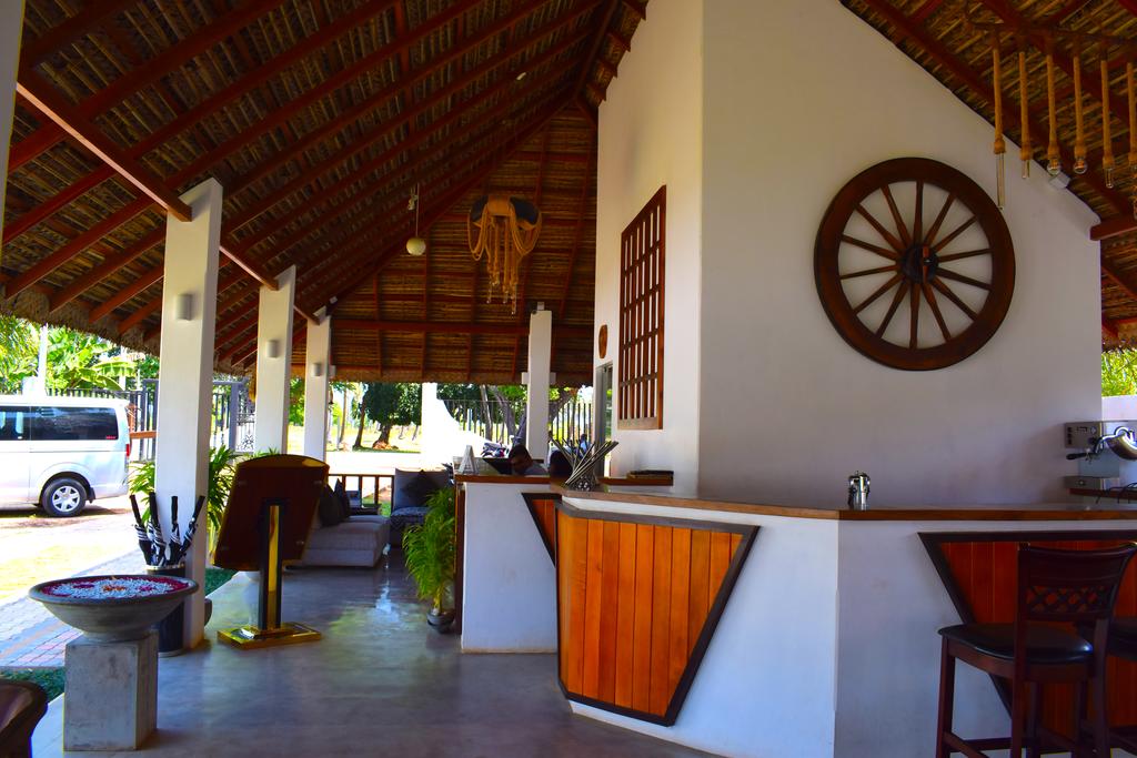 Palm Resort Nilaveli, Нилавели, Шри-Ланка, фотографии туров