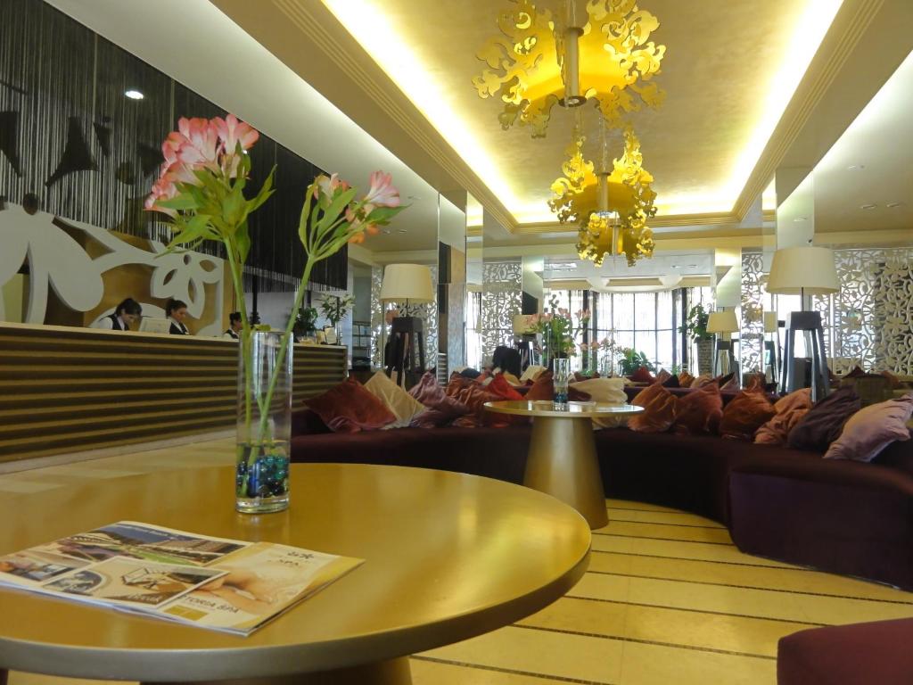 Горящие туры в отель Sandapart Royal Beach Apartments Бургас