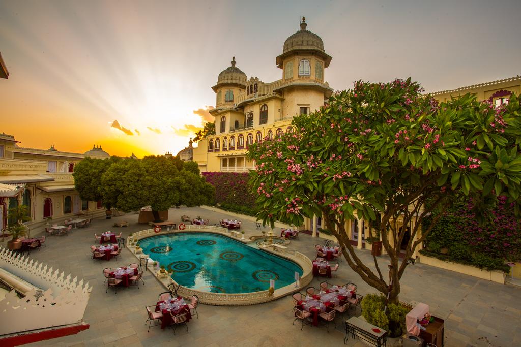 Отдых в отеле Shiv Niwas Palace Удайпур Индия