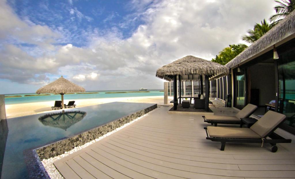 Hotel guest reviews Kihaa Maldives