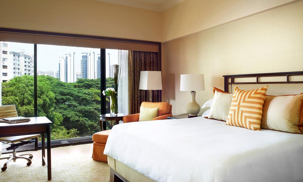 Цены в отеле Regent Singapore Four Seasons