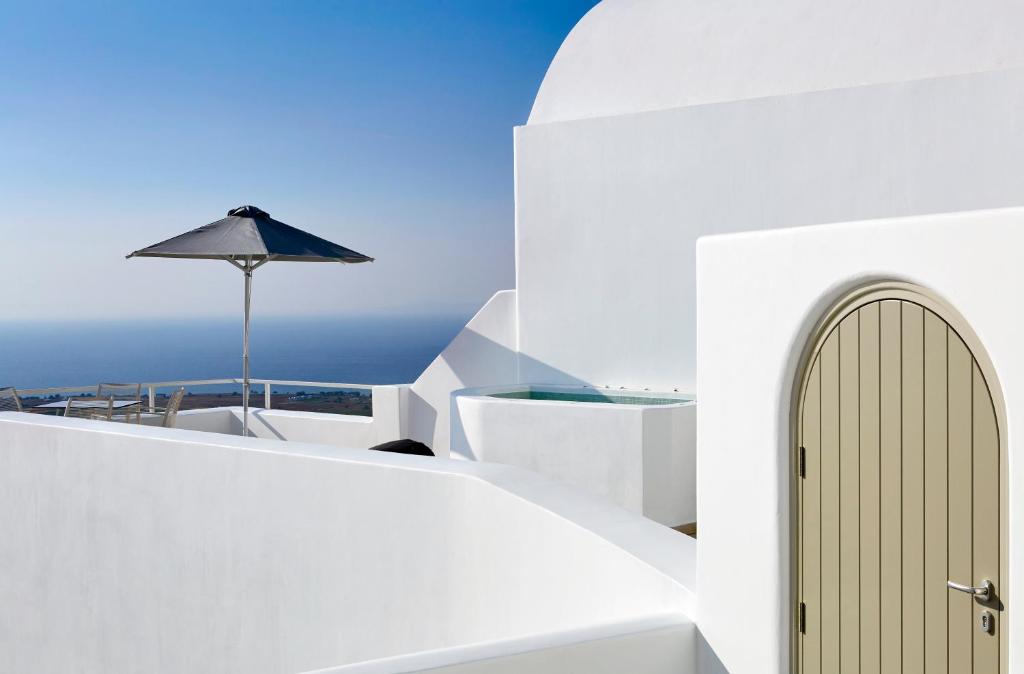 Отдых в отеле Aperanto Suites Санторини (остров) Греция