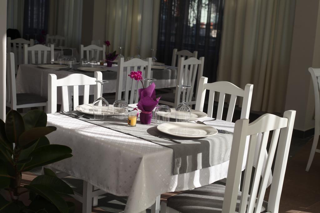Відгуки гостей готелю Sanremo Hotel Restorant