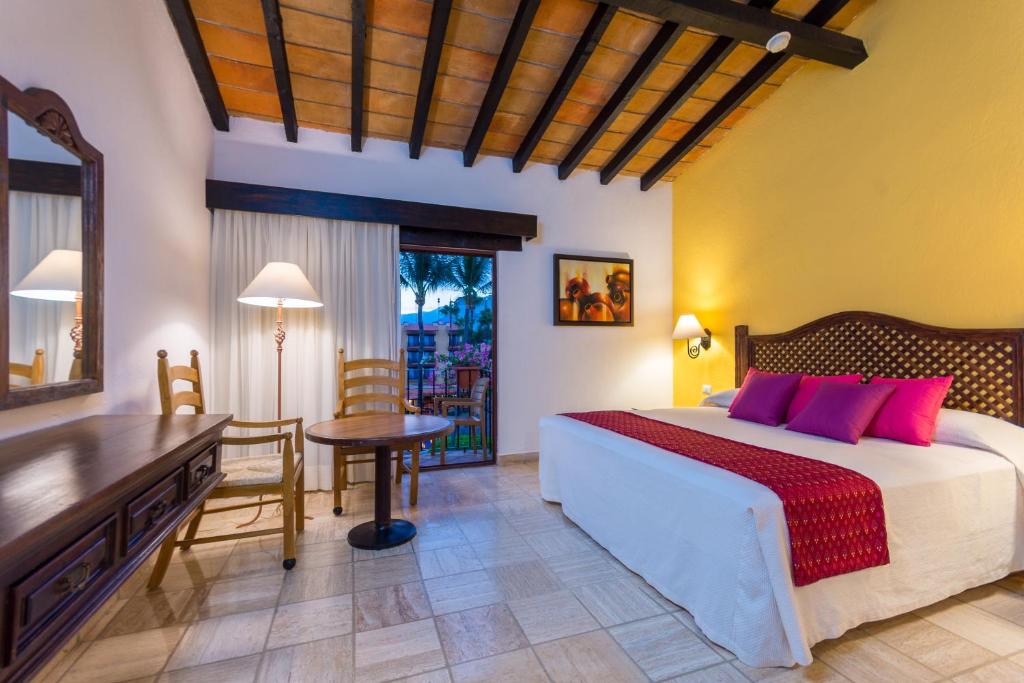 Hacienda Buenaventura Hotel and Mexican Charm, Пуэрто-Вальярта цены