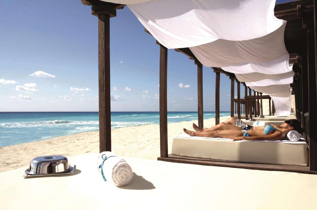 Горящие туры в отель Hyatt Zilara Cancun (ex The Royal Cancun)
