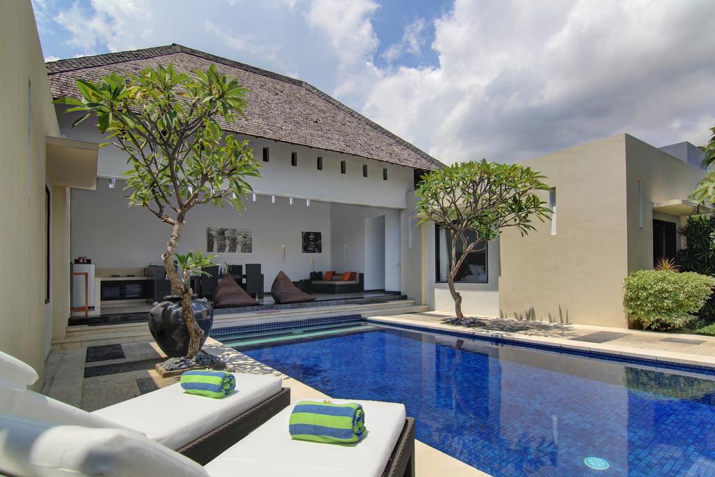 Горящие туры в отель The Seminyak Suite Private Villa Семиньяк Индонезия