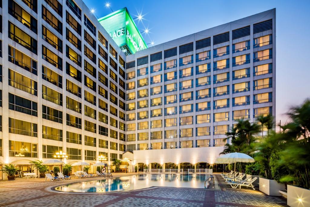 Отель, Bangkok Palace Hotel
