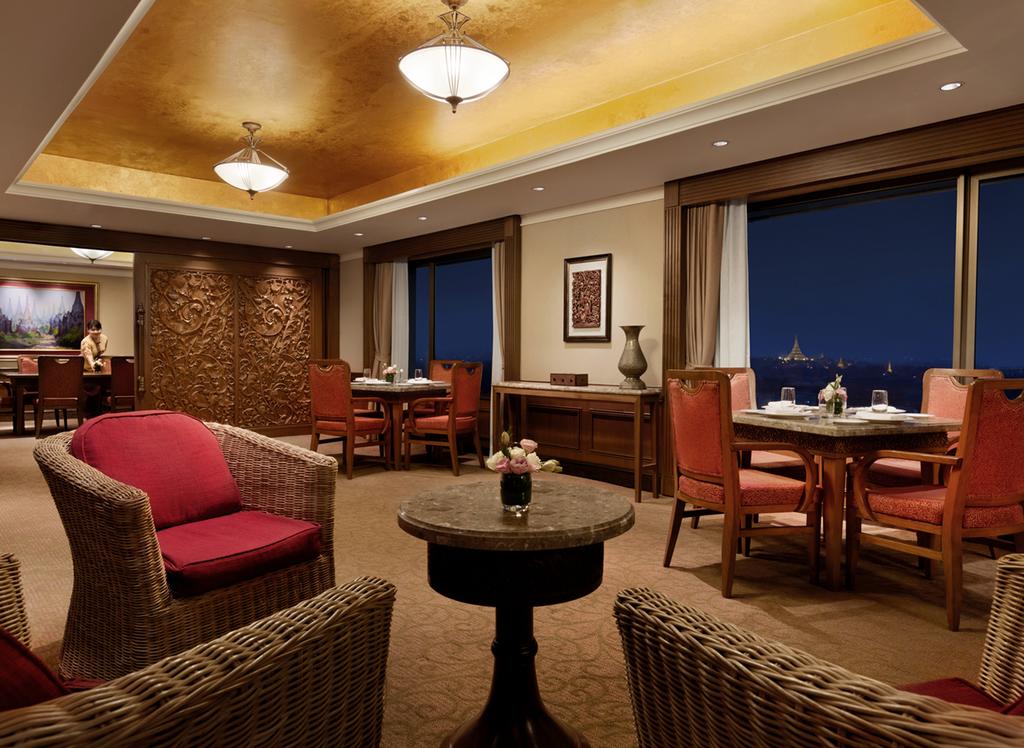 Отзывы про отдых в отеле, Sule Shangri-La Hotel