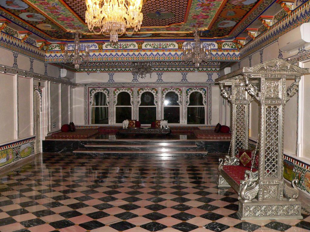 Горящие туры в отель Chunda Palace Удайпур