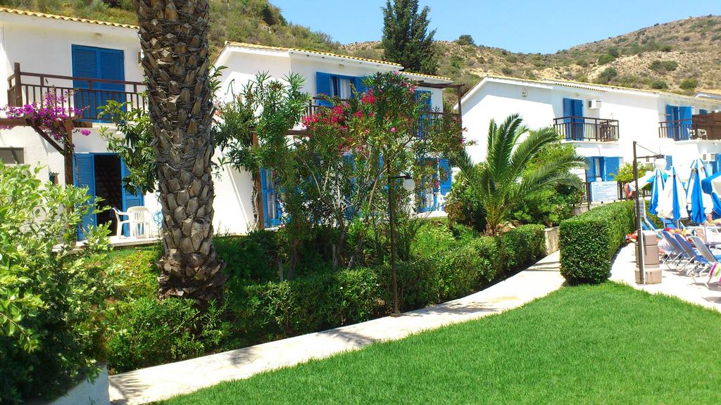 Горящие туры в отель Bomo Club Hylatio Tourist Village Писсури Кипр